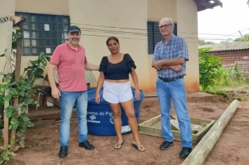 Prefeitura entrega caixas d´água do programa ‘Nossa Gente’