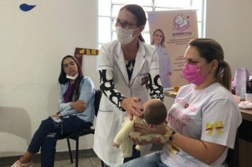 Secretária de Saúde realiza encontro para capacitar os profissionais sobre aleitamento materno 