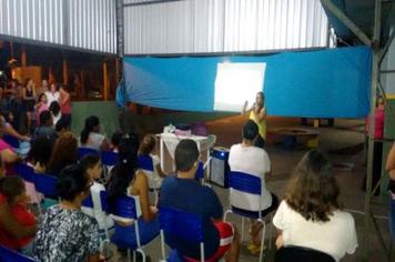 Vigilância Sanitária realiza palestra para os pais na Escola Municipal Barão do Rio Branco