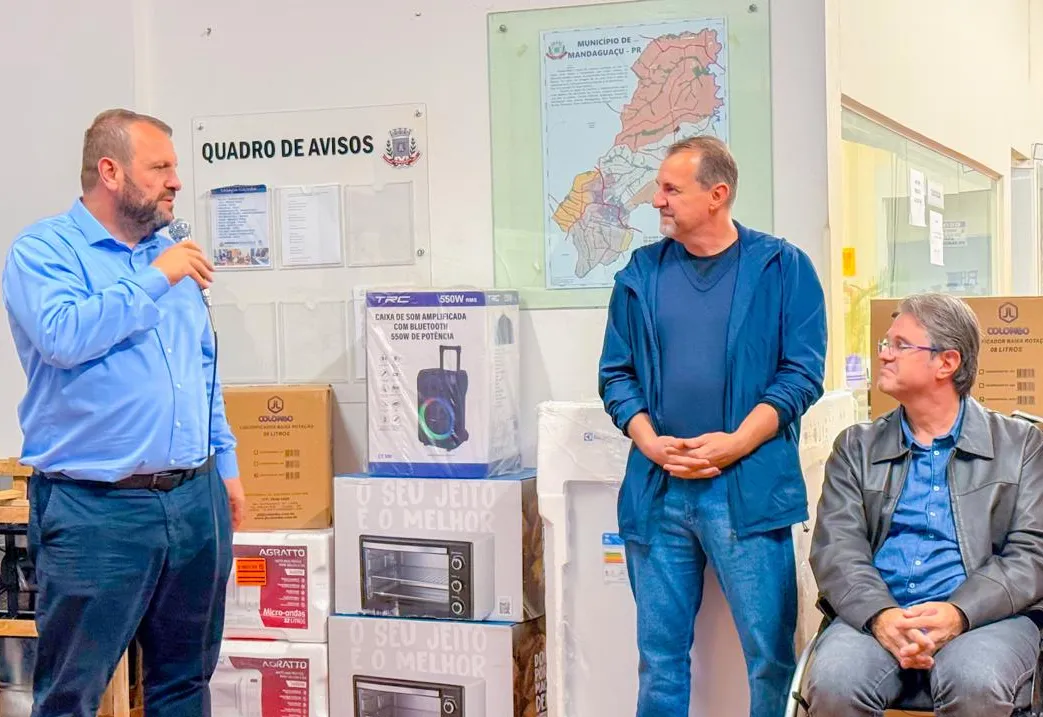 Associações de moradores vão receber kits de eletrodomésticos