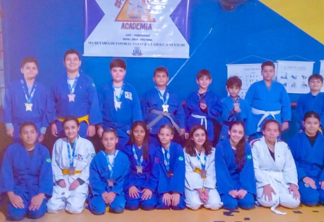 COMPETIÇÃO