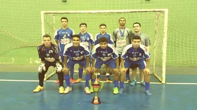 Equipes sub-15 e sub-17 de Mandaguaçu são destaque da Copa Noroeste de Futsal