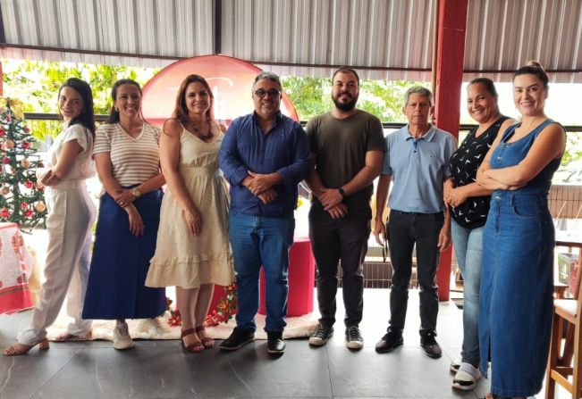 SOCIAL