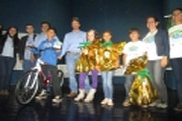 Escola Municipal Santo Carraro ganha sete prêmios do Projeto Semeando Verde