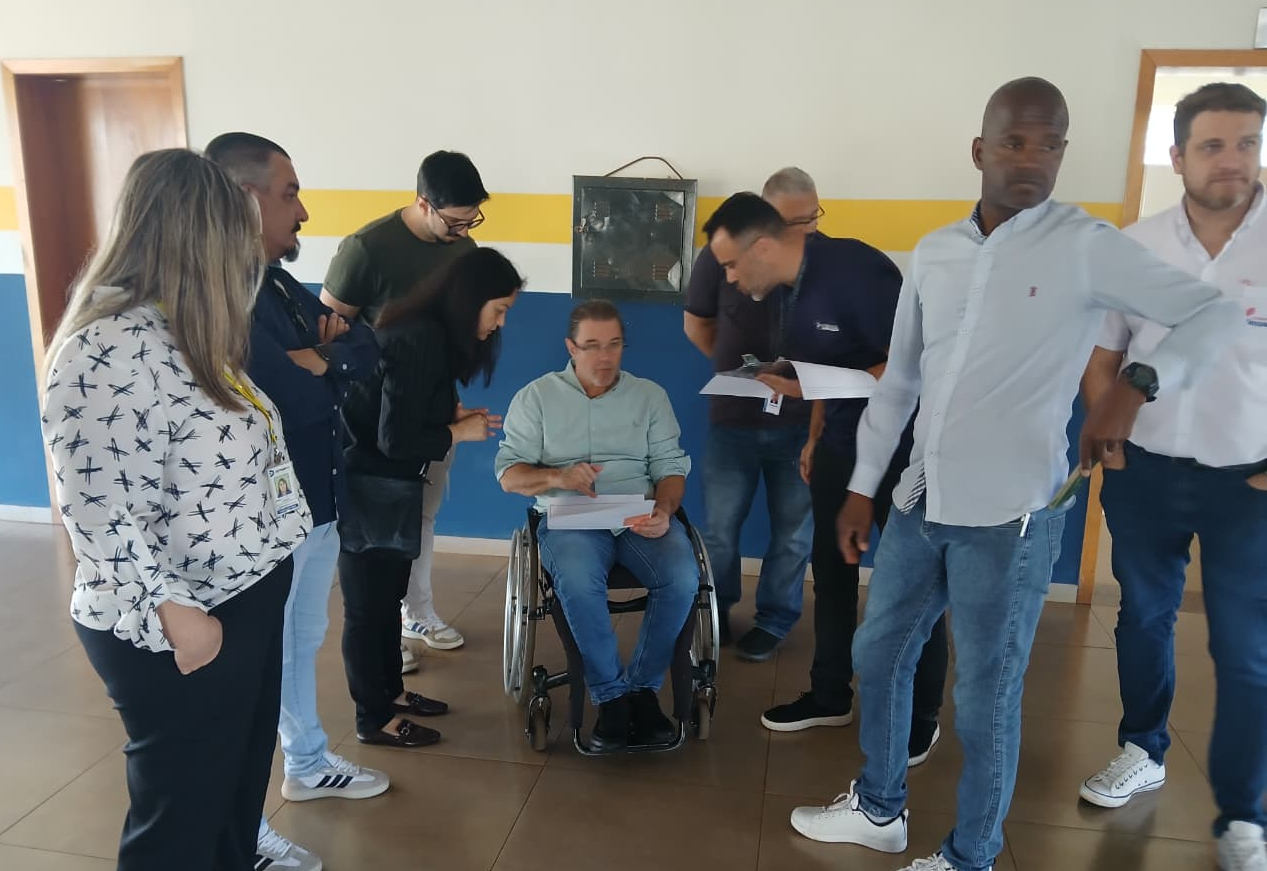 Vistoria marca avanço na instalação do posto do Detran em Mandaguaçu