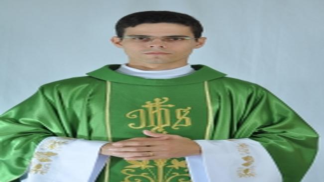 Padre Vanilson dos Santos Rigon é o novo integrante da Igreja Católica de Mandaguaçu