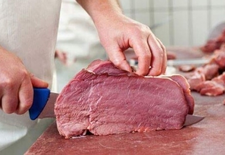 Curso de açougueiro e de serviços domésticos com inscrições abertas