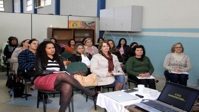 Departamento de Assistência Social promove capacitação continuada para conselheiros tutelares de Mandaguaçu