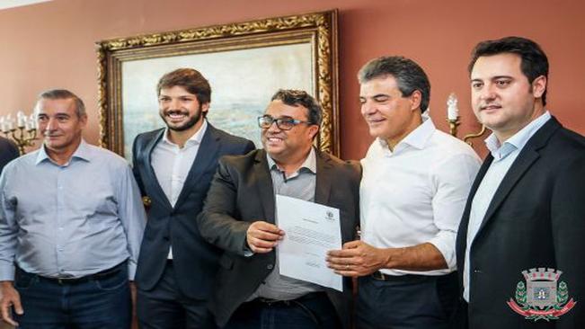 Mandaguaçu recebe recursos do Governador Beto Richa