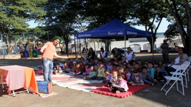 Escola Municipal Barão do Rio Branco e C.M.E.I Santa Terezinha - BiblioSESC