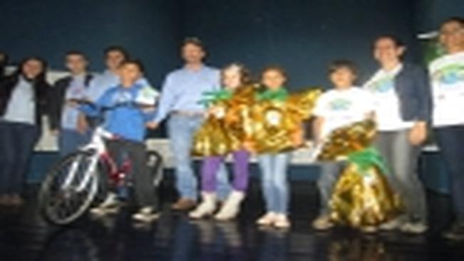 Escola Municipal Santo Carraro ganha sete prêmios do Projeto Semeando Verde